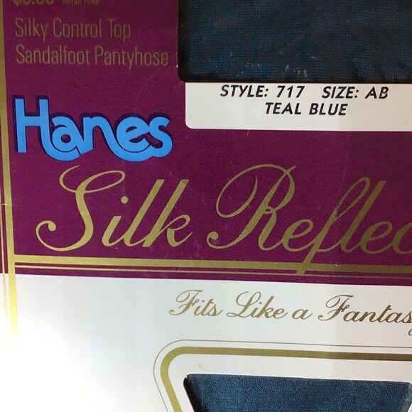 Hanes Silk reflection pantyhose. Teal blue size AB - Picture 2 of 5